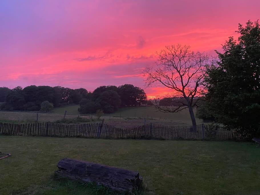 Gerestaureerde Hoeve Met Zicht Durbuy Exteriér fotografie